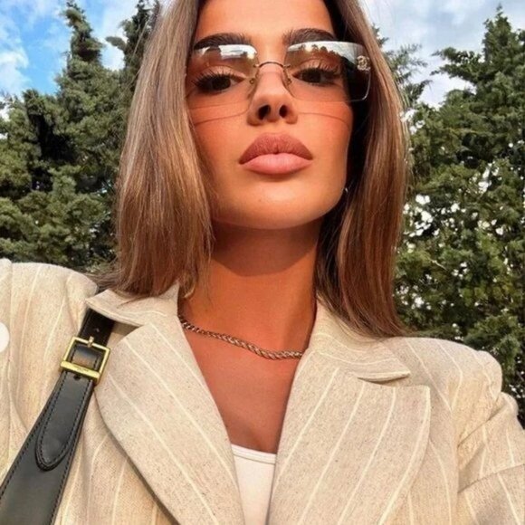 ✨ RARE Chanel Vintage Sunglasses Rhinestone CC Logo Rimless Gradient Gold Y2K - Picture 4 of 11